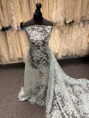 Dentelle brodée bleu ciel – EB5018