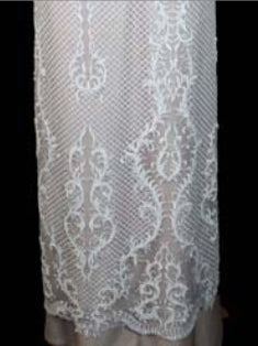 Tulle brodé de perles ivoire - EB1020