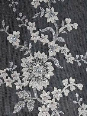 Tulle gris clair brodé de perles en 3D - EB1026