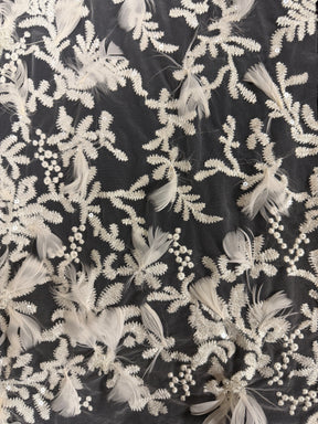 Tulle brodé de perles et de plumes ivoire - EB1040
