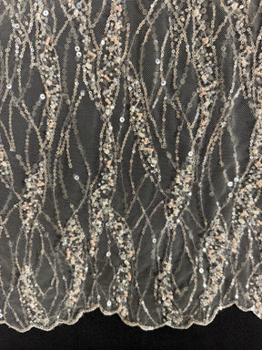 Tulle brodé de perles ivoire/rose - EB1049
