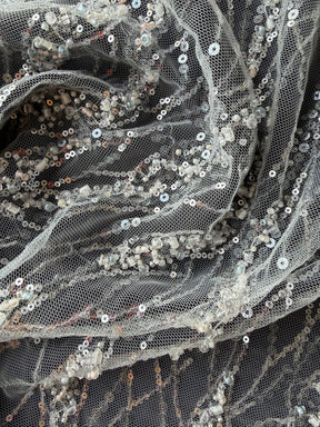 Tulle brodé de perles ivoire/rose - EB1049