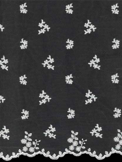 Tulle brodé de perles ivoire - EB1067