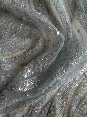 Tulle bleu ciel brodé de perles - EB1068