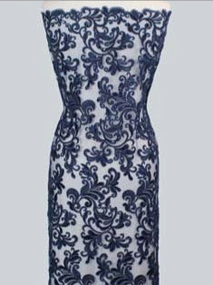 Tulle brodé de perles bleu marine - EB1069