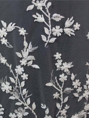 Tulle brodé de perles ivoire - EB1073