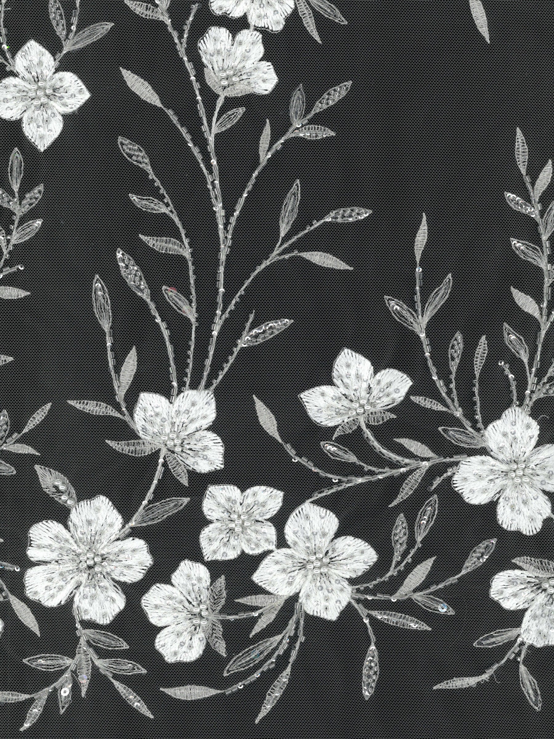 Tulle brodé de perles ivoire - EB1080