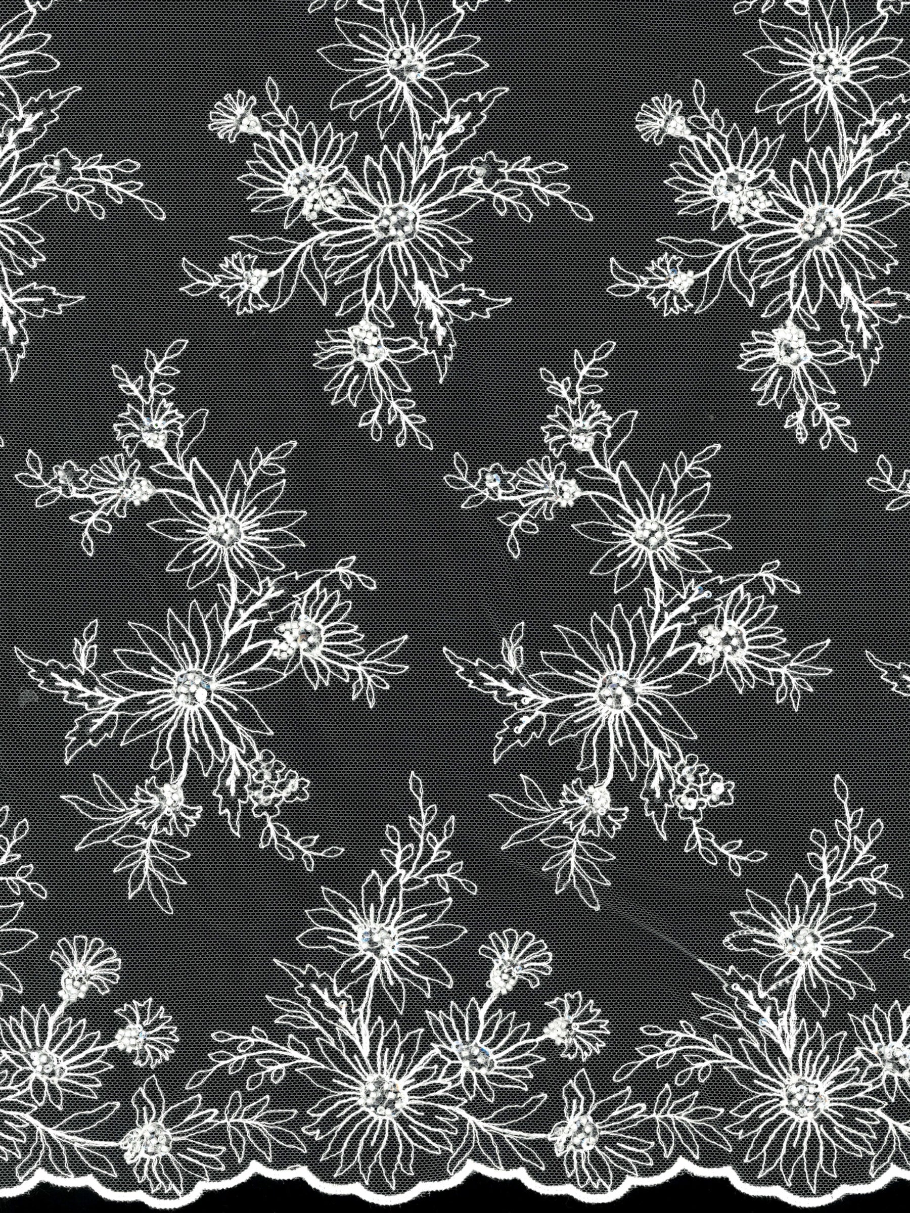 Tulle brodé de perles ivoire S - EB1084