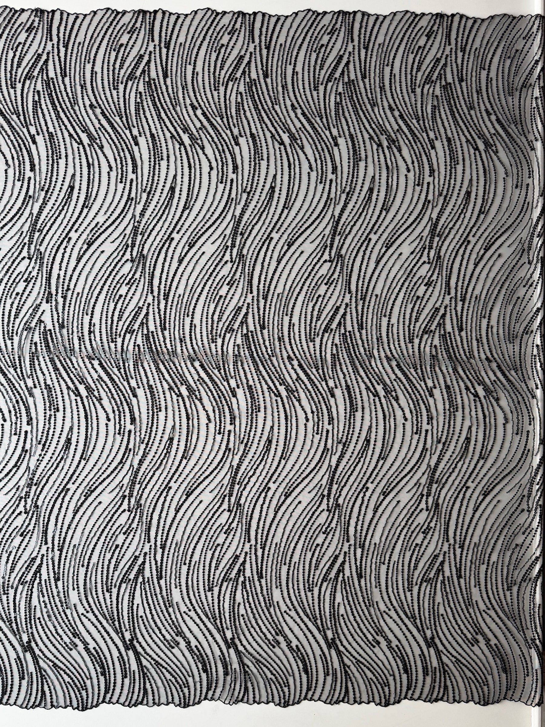 Dentelle à paillettes noires - EB3011