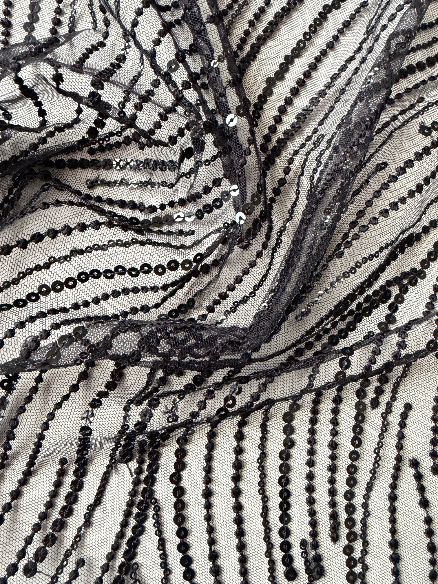 Dentelle à paillettes noires - EB3011