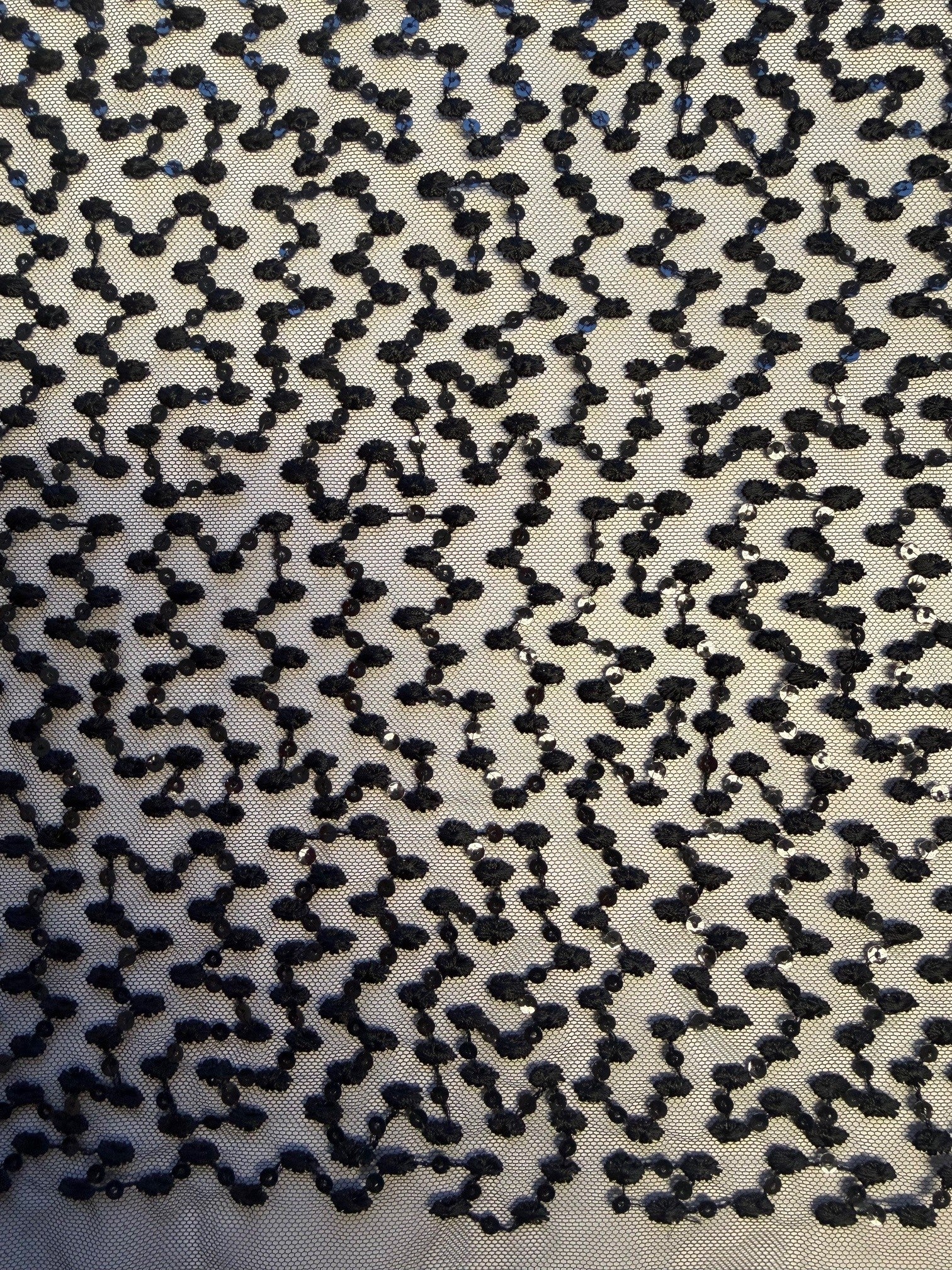 Dentelle brodée de sequins noirs - EB3029