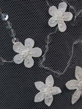 Tulle brodé de sequins ivoire - EB3030