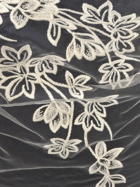 Dentelle brodée de sequins ivoire - EB3035