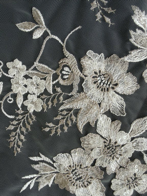 Dentelle brodée de sequins ivoire - EB3044
