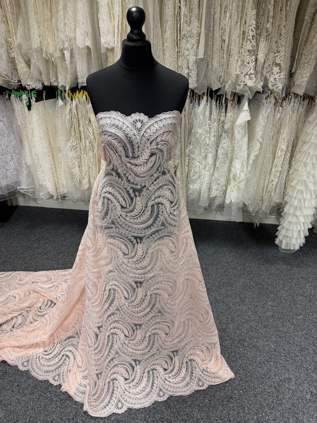 Dentelle à paillettes roses - EB3048