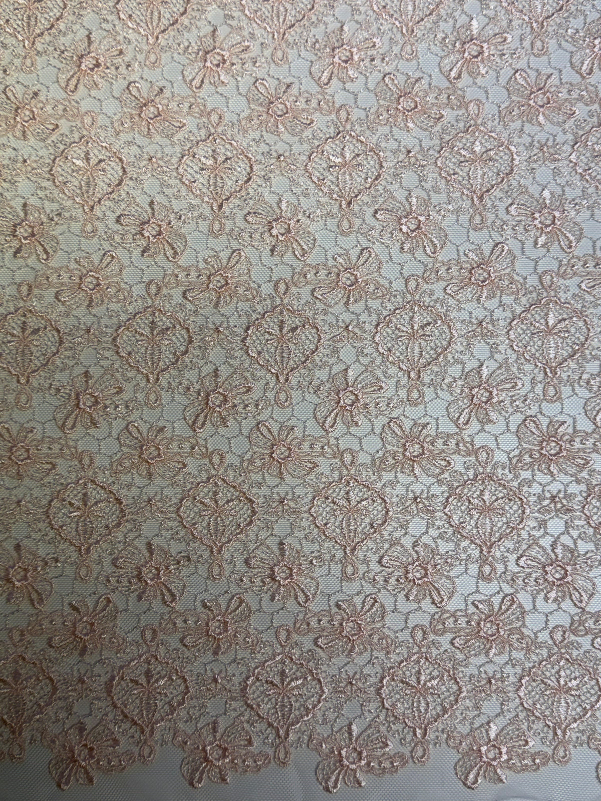 Dentelle brodée rose coquillage - EB5010