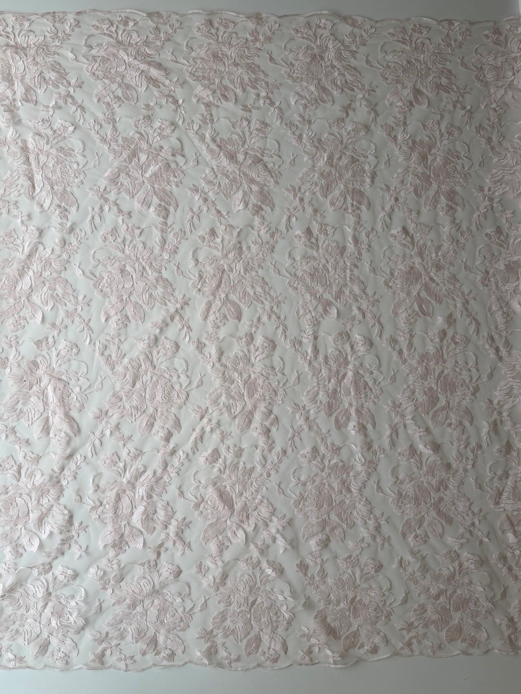 Dentelle brodée rose pâle – EB5018