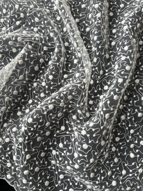 Dentelle brodée ivoire - EB5027