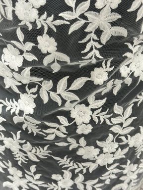 Dentelle brodée ivoire - EB5031