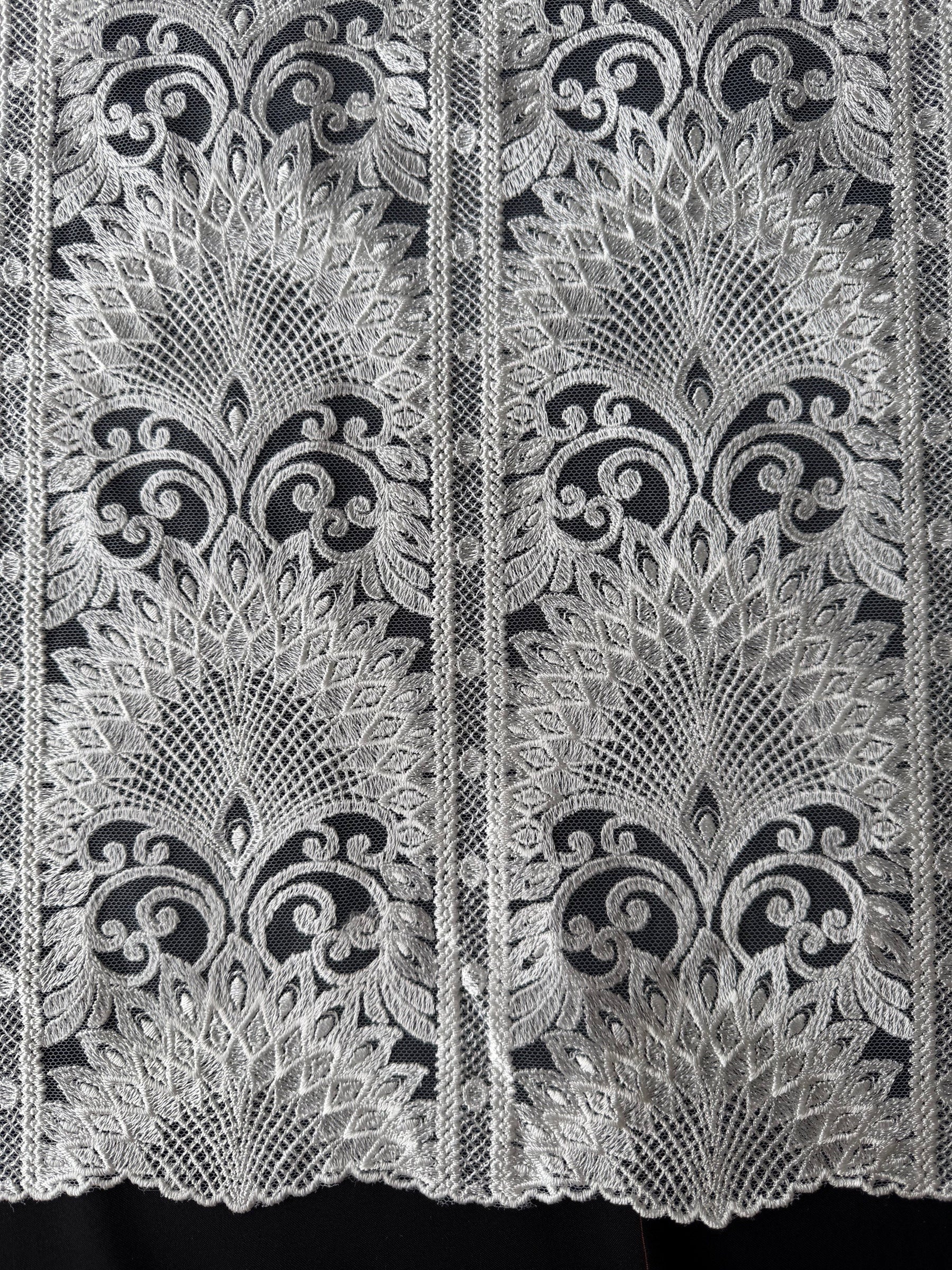 Dentelle brodée ivoire - EB5044