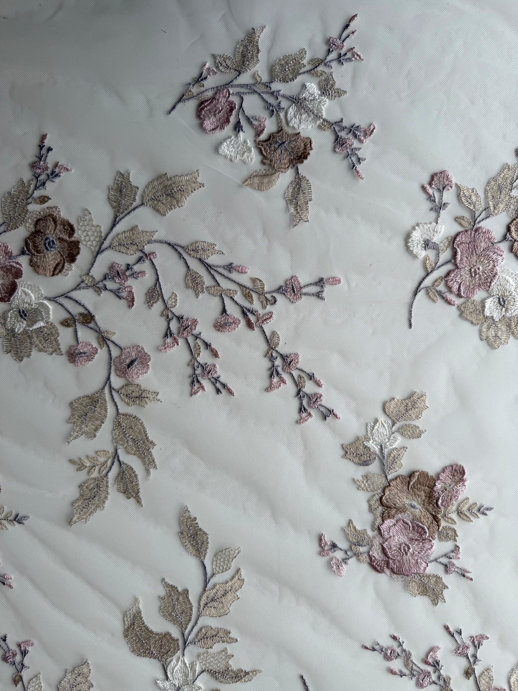 Ivoire, or rose et dentelle rose - EB5055