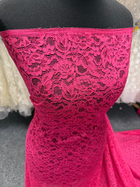 Dentelle rose fuchsia - P947
