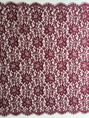 Dentelle Chantilly Rouge Métallisé - P184