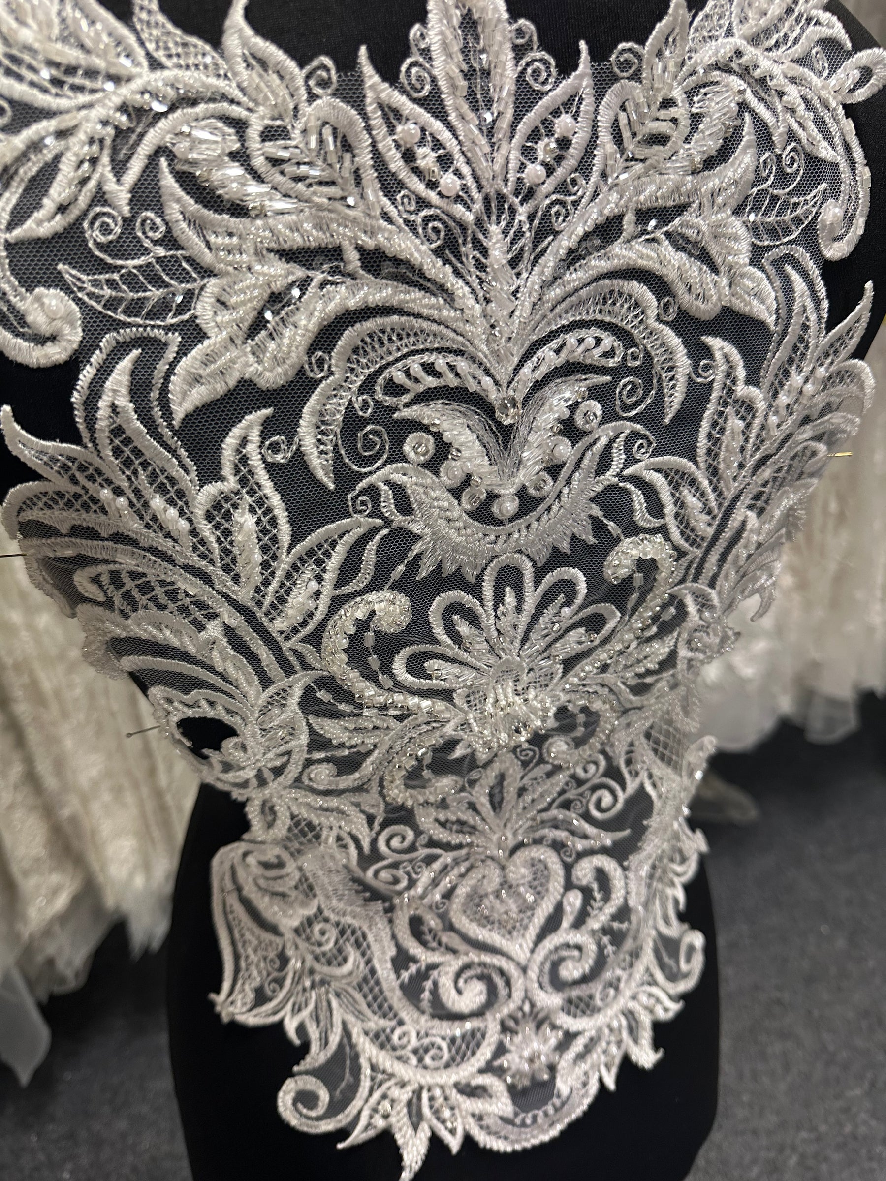 Applique en dentelle perlée ivoire - Goanna (CF AP 241)