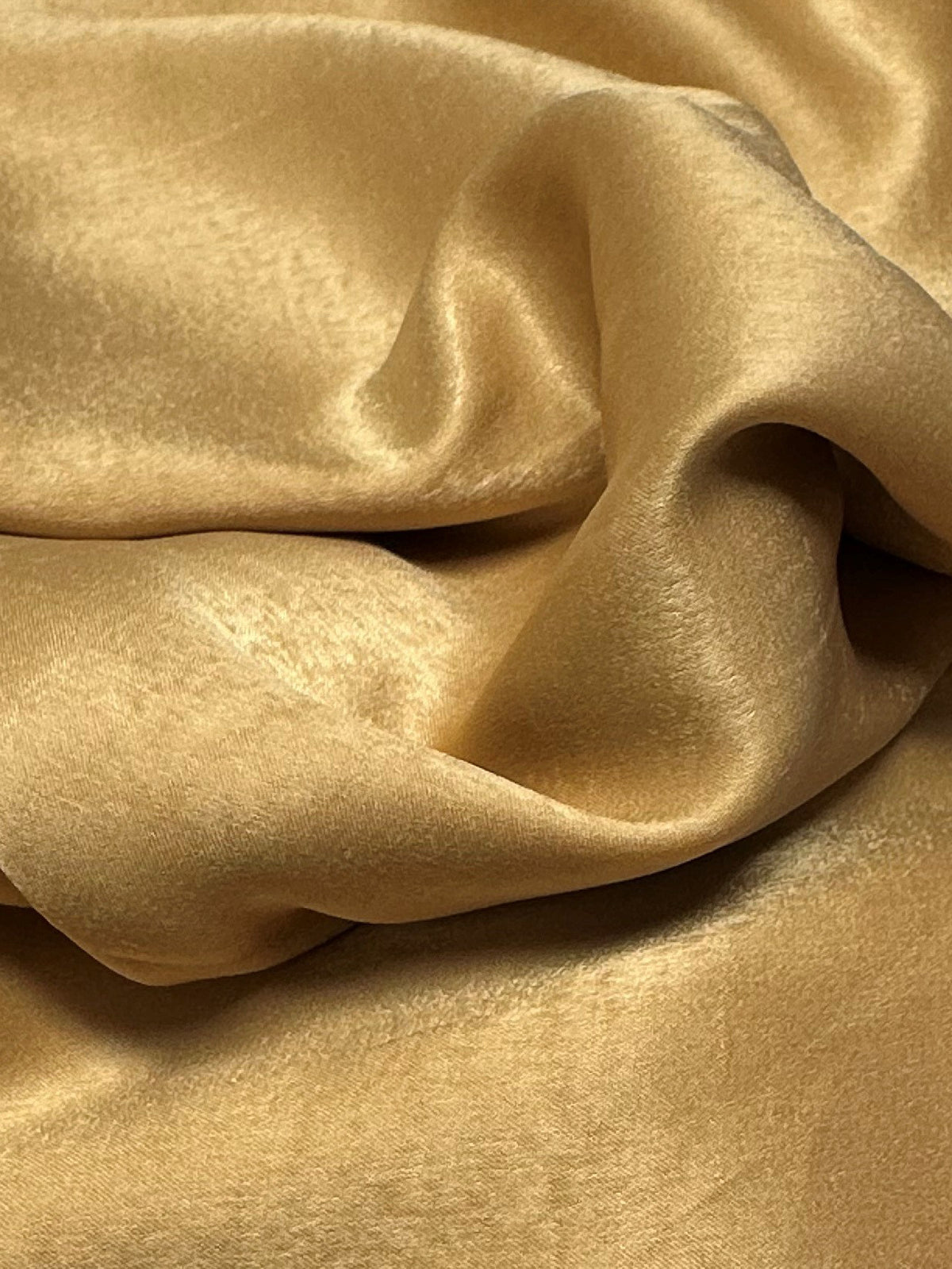 Satin de polyester doré - Usage