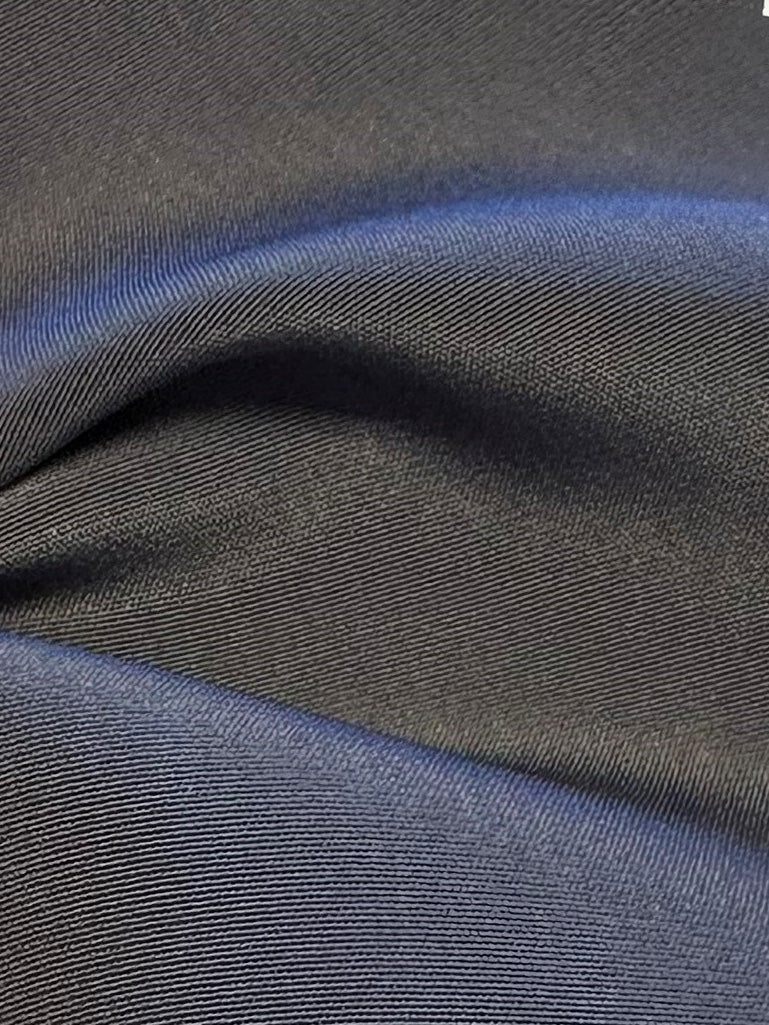 Satin de polyester gris léger - Jamaïque