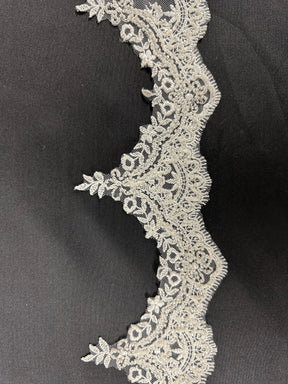 Bordure en dentelle perlée ivoire - Hada (CF Hannah)