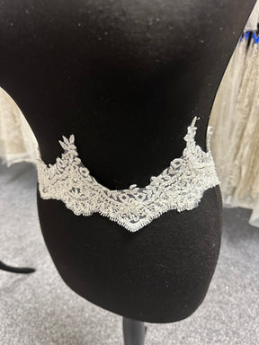Bordure en dentelle perlée ivoire - Hada