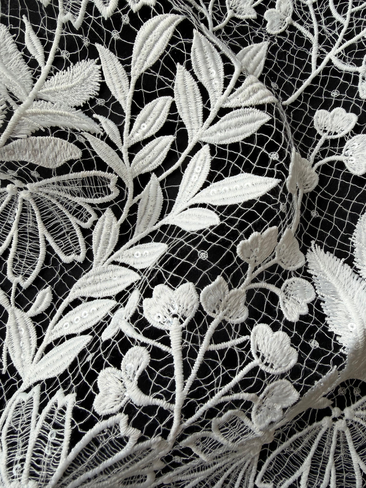 Dentelle Raschel à paillettes ivoire - EB3049