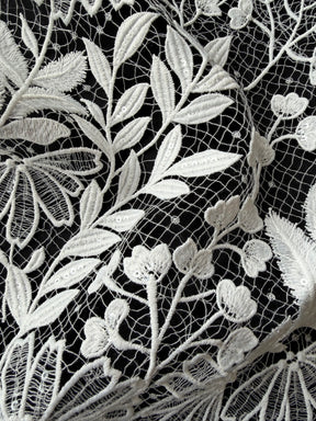 Dentelle Raschel à paillettes ivoire - EB3049