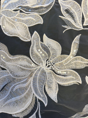 Dentelle brodée de sequins ivoire - EB3058