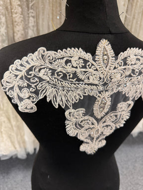 Appliqué de perles ivoire - T816