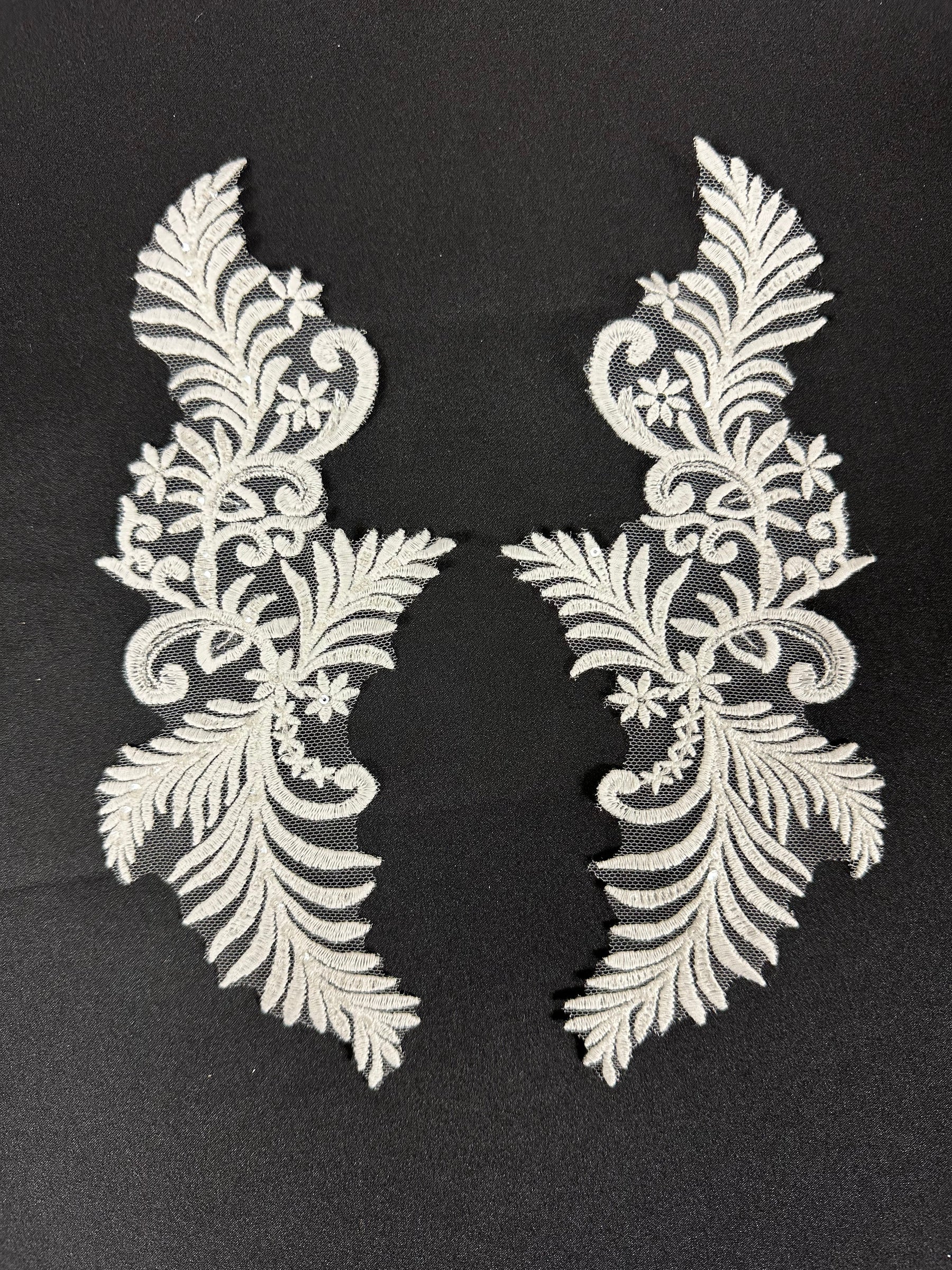Appliques en dentelle brodée ivoire - Arron
