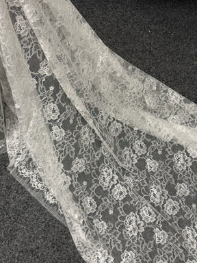 Dentelle en nylon ivoire - P728