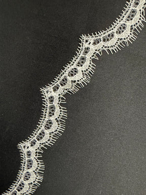 Ivory Leavers Lace Trim - X220