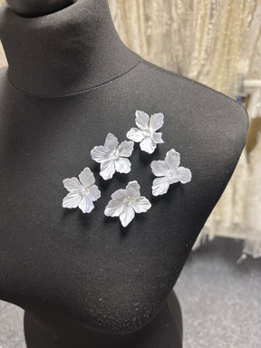 Fleurs blanches à 5 pétales - MM0030 (Sachet de 144)