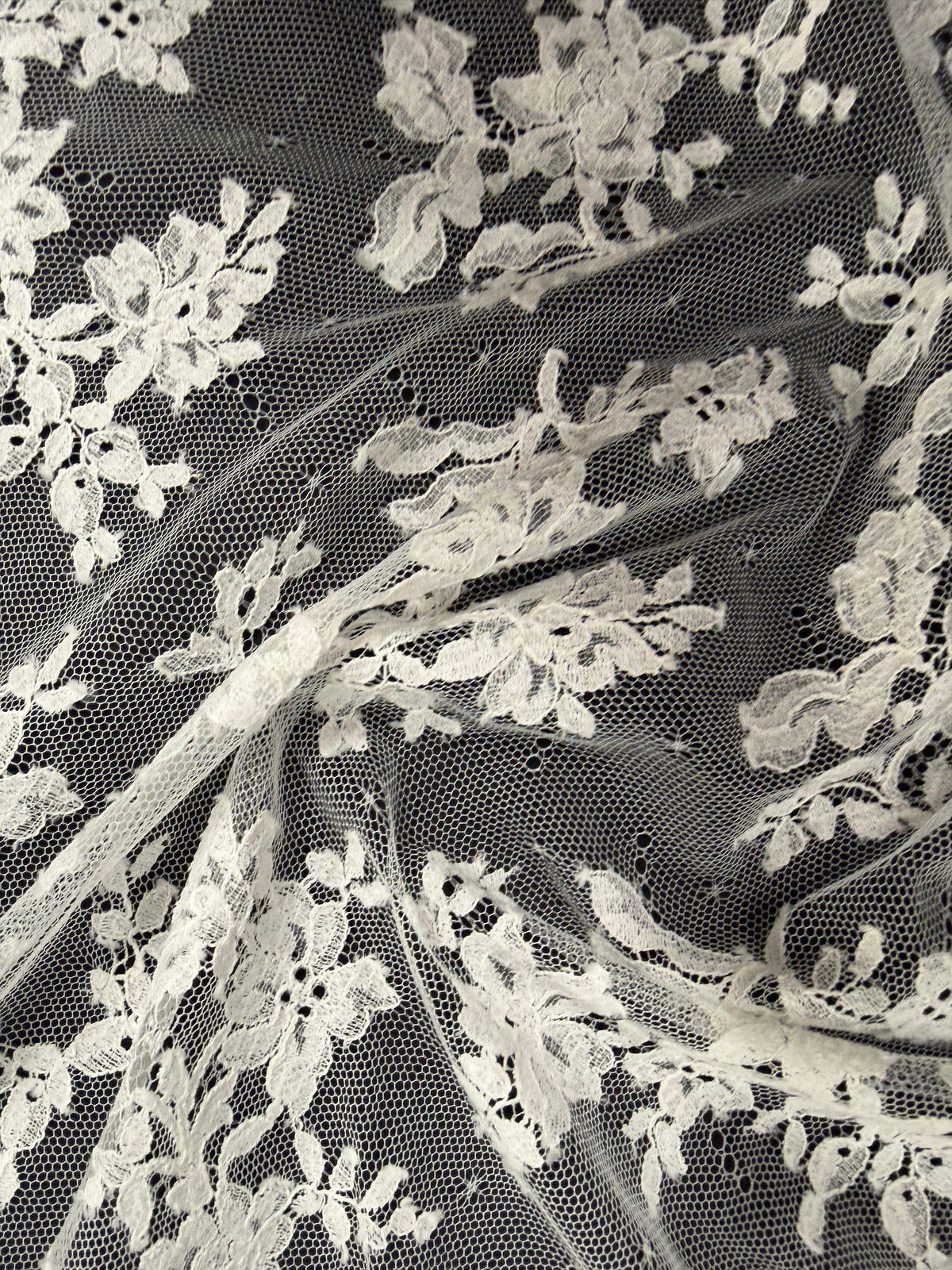 Dentelle ivoire française - LA2011