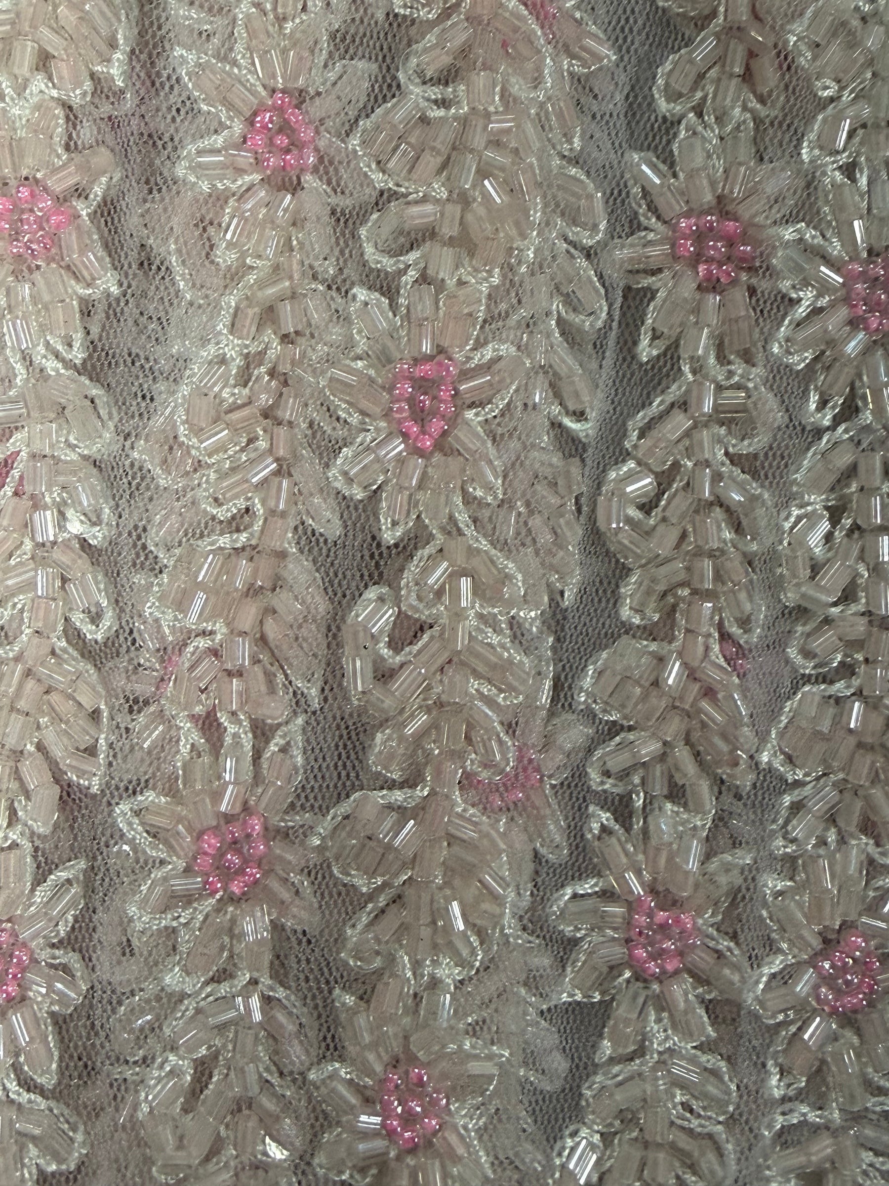 Bordure perlée rose - EH2026