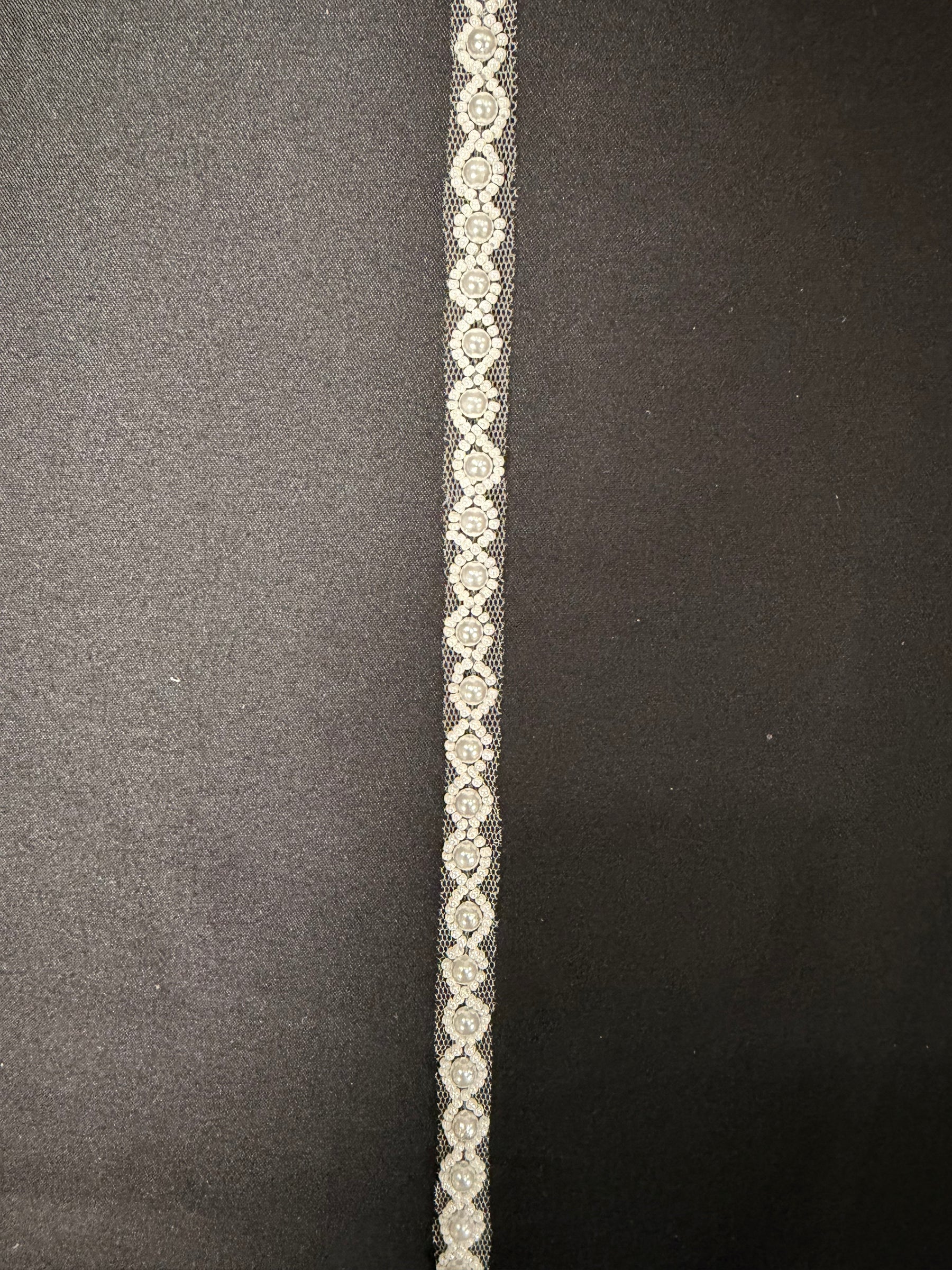 Bordure perlée ivoire - EH2019