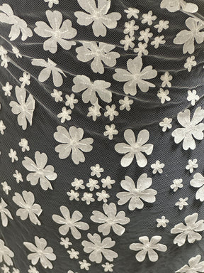 Dentelle brodée ivoire - EB5046
