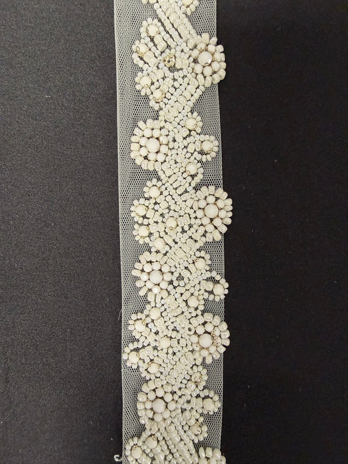Bordure de perles de cristal blanc - EH1012