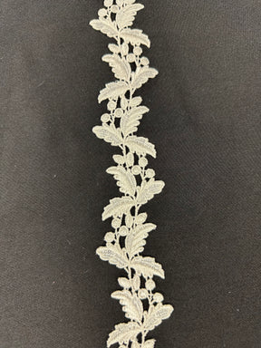 Bordure en dentelle guipure ivoire - T319