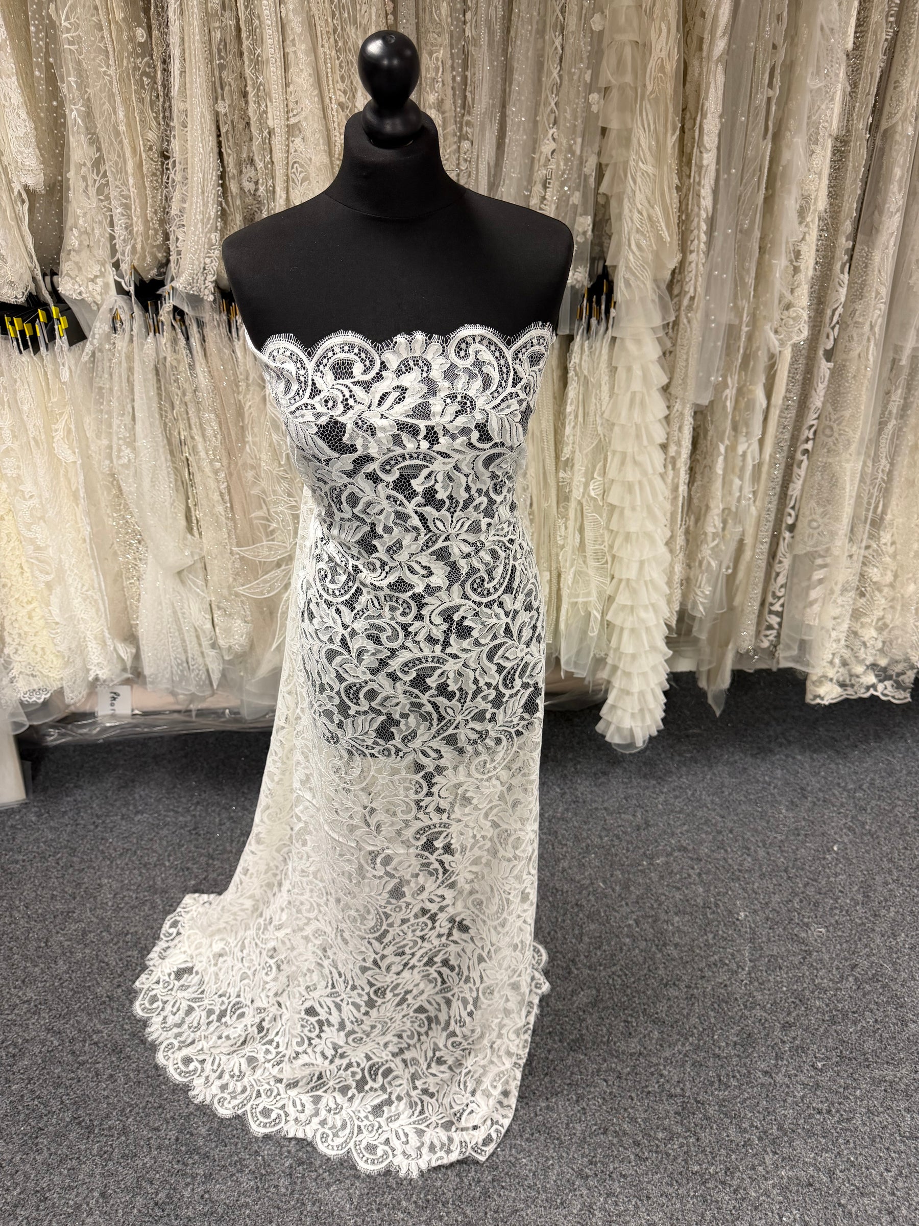 Dentelle irlandaise ivoire - LA7014