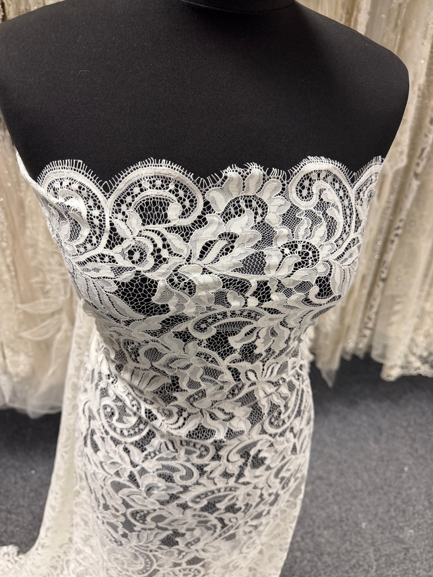 Dentelle irlandaise ivoire - LA7014