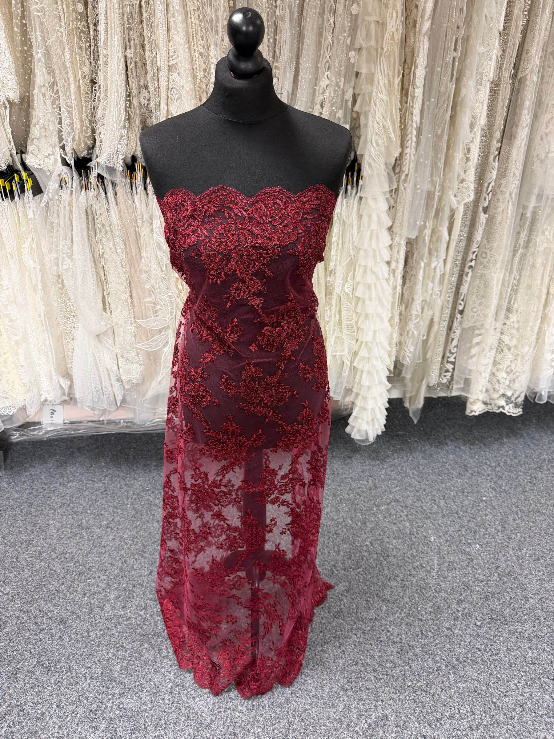 Dentelle Cordonnée Lie de Vin - LA7007