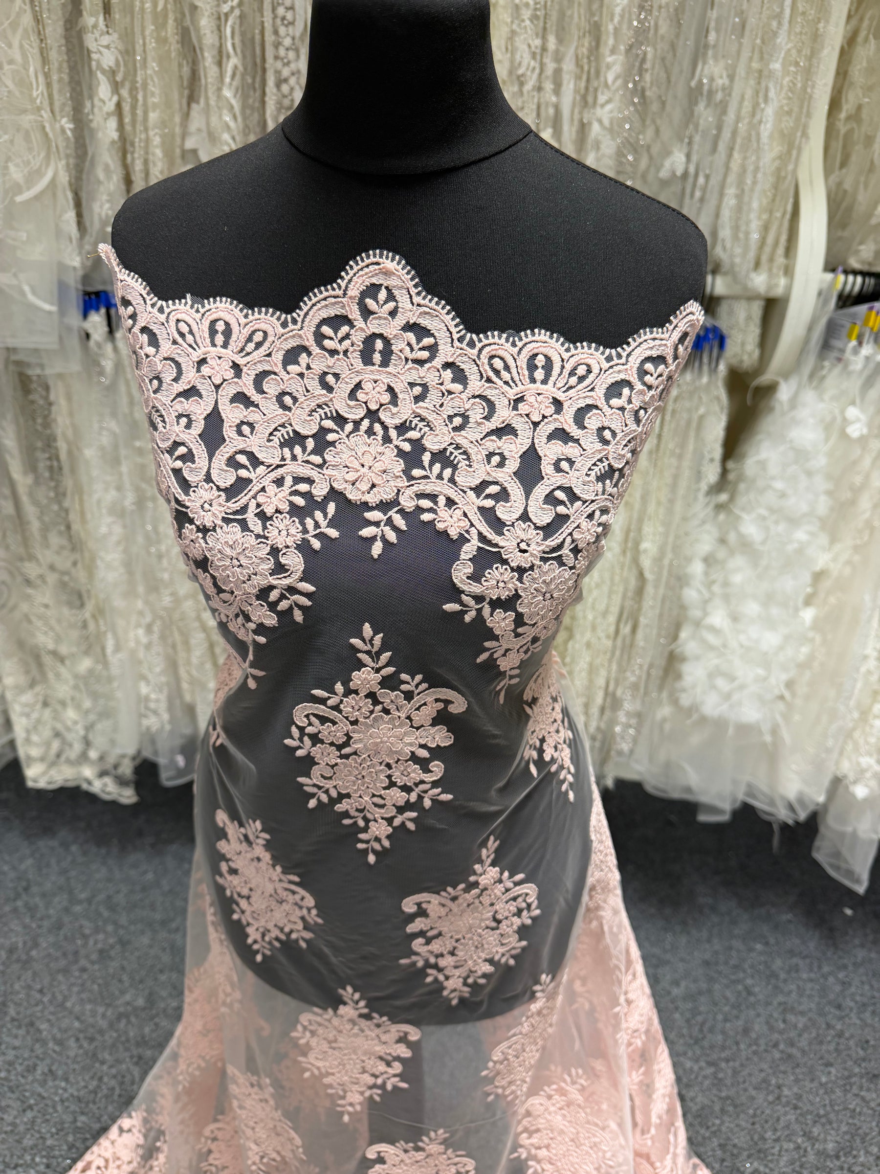 Dentelle perlée Rose Antique - LA7008